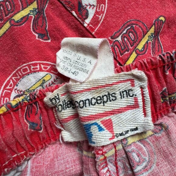 VTG St Louis Cardinals Drawstring/Elastic Waist Knit Shorts Size L - Picture 3 of 7